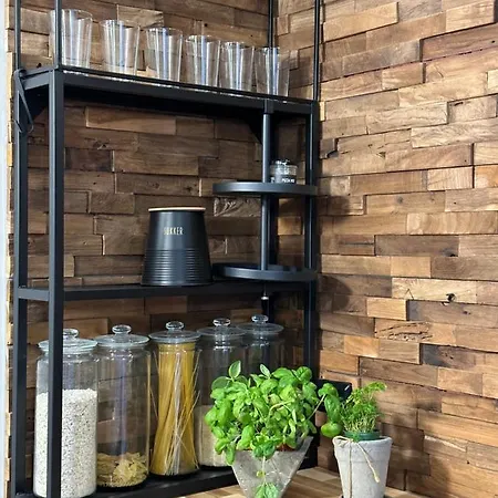 A Place To Stavanger, 1 Lägenhet